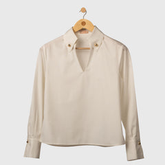 THE GENTLEMAN’S BORROWED SHIRT