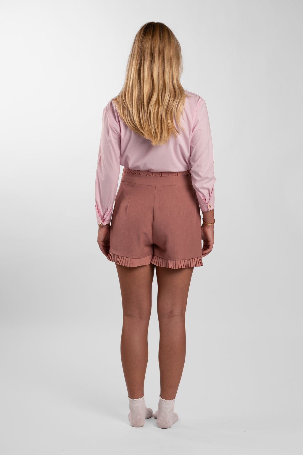 SPRITZ & PLEATS SHORTS