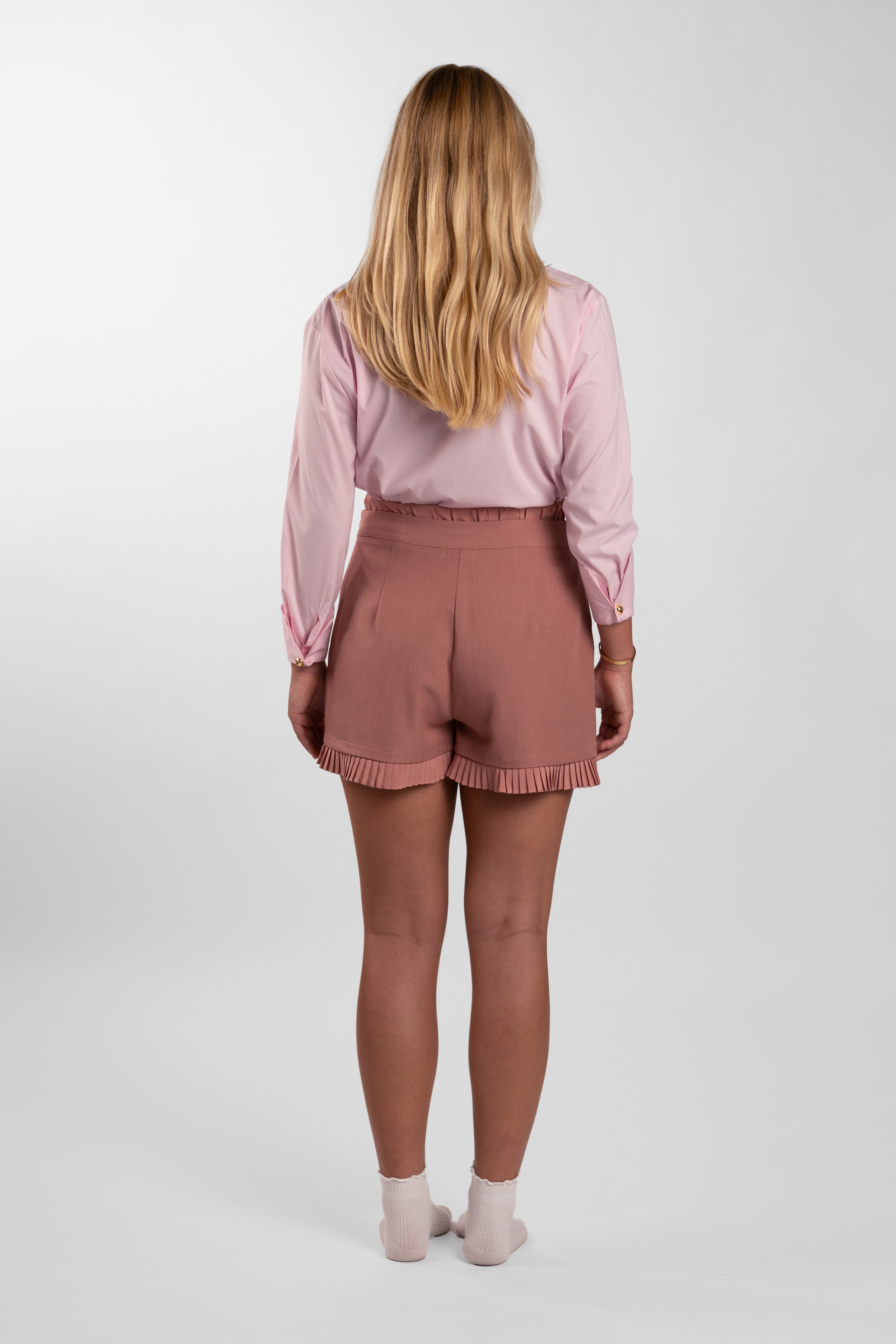 SPRITZ & PLEATS SHORTS