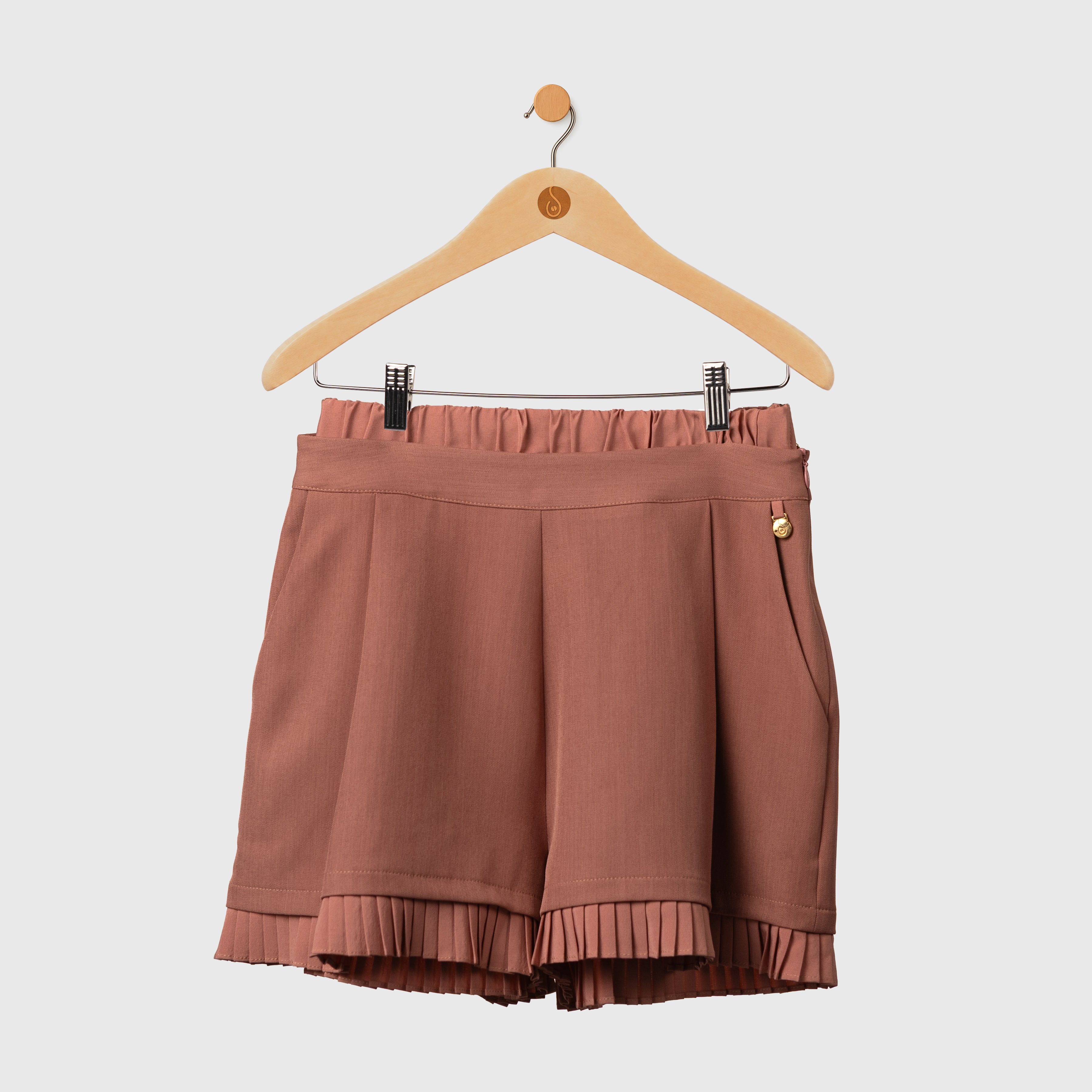 SPRITZ & PLEATS SHORTS
