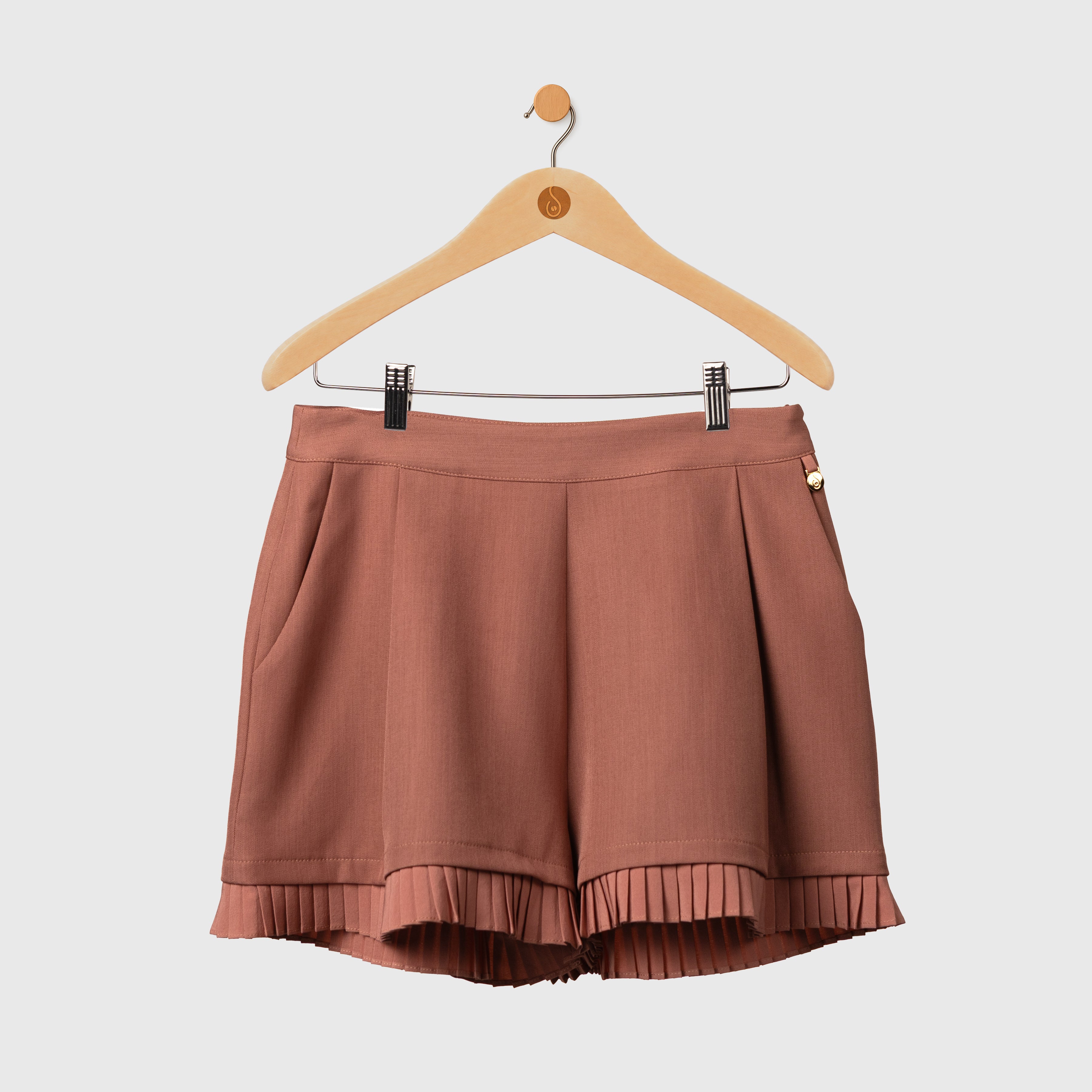 SPRITZ & PLEATS SHORTS